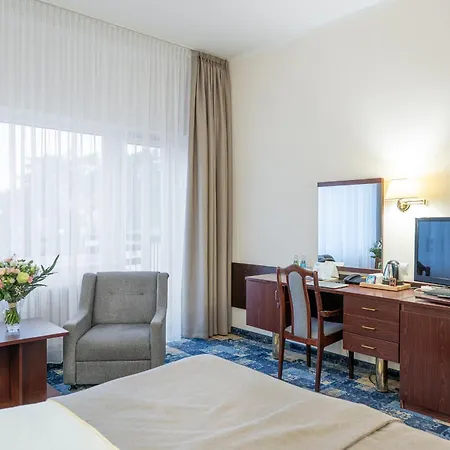 Hotel Wodnik-2